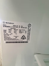 Load image into Gallery viewer, Westinghouse WTM5200WB-R 520 L Top Mount Refrigerator
