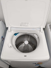 Load image into Gallery viewer, Simpson 10kg Top Loader Washer White