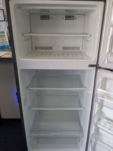 Load image into Gallery viewer, Simpson 390L Top Mount Fridge Silver