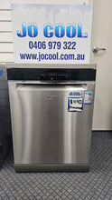 Load image into Gallery viewer, Whirlpool Free Standing Silver Dishwasher