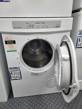 Load image into Gallery viewer, Fisher &amp; Paykel 4.5kg Dryer